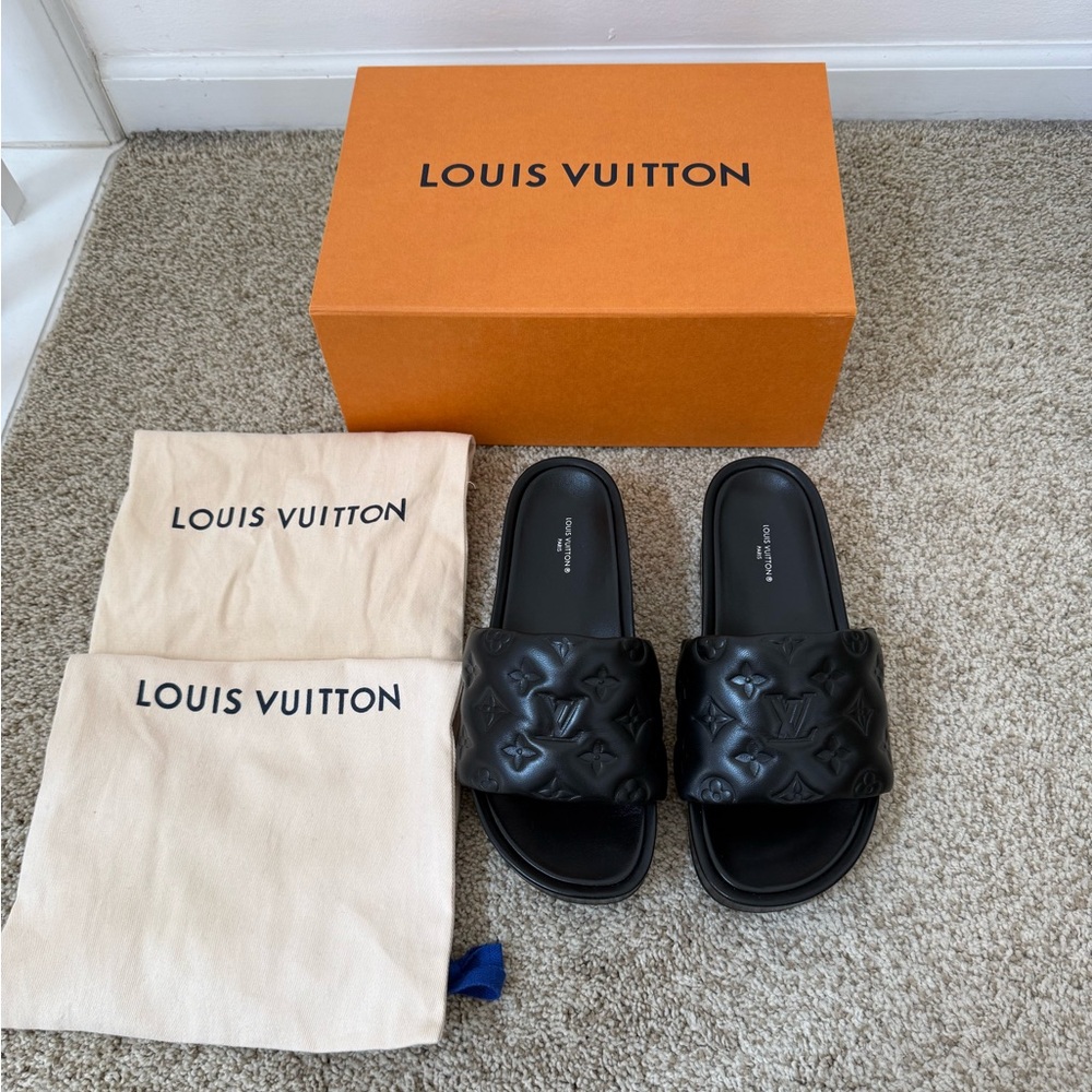 Louis Vuitton Black Lambskin Embossed Monogram Jumbo Flatform Sandals Size 38.5
